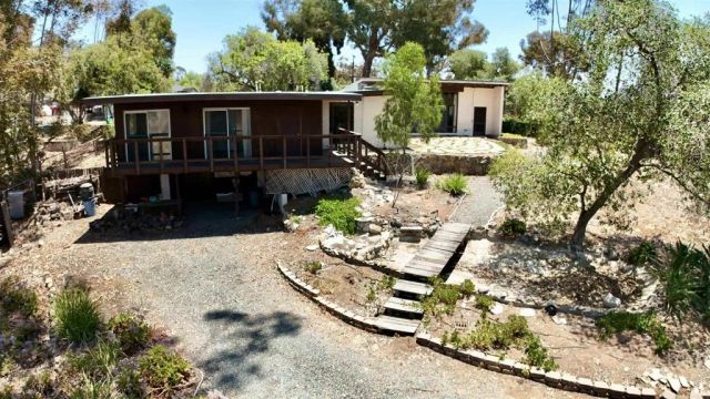 3533 Lomacitas Lane, Bonita, CA 91902