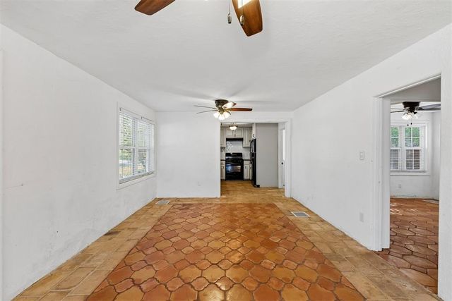 8000 N Military Avenue, Oklahoma City, OK 73114