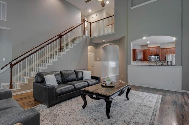 9711 Eagle Peak Court, Katy, TX 77494