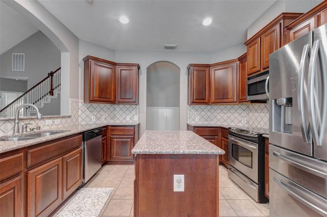 9711 Eagle Peak Court, Katy, TX 77494