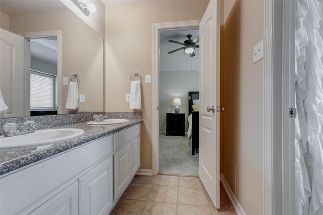 9711 Eagle Peak Court, Katy, TX 77494