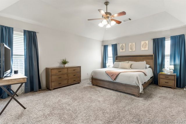 2401 S 14th Street, Broken Arrow, OK 74012