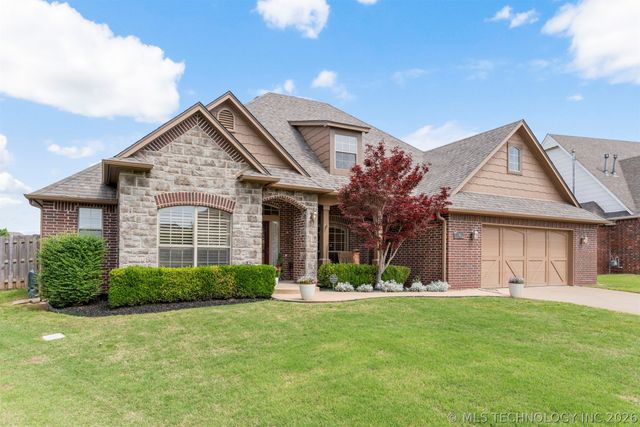 2401 S 14th Street, Broken Arrow, OK 74012