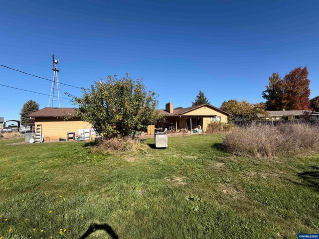 31960 Griffith Dr, Tangent, OR 97389