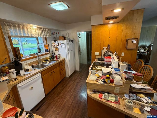 31960 Griffith Dr, Tangent, OR 97389