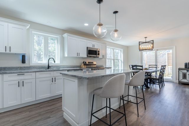 32 Haflinger Lane, Berwick, ME 03901