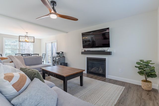 32 Haflinger Lane, Berwick, ME 03901