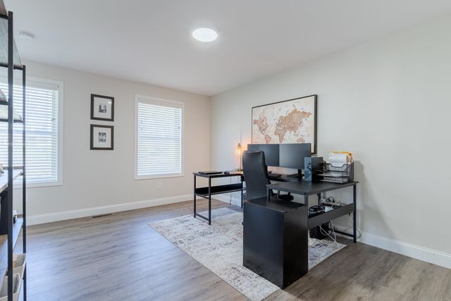 32 Haflinger Lane, Berwick, ME 03901