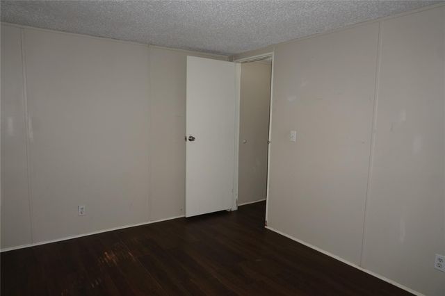 9999 Elder Street, Willis, TX 77318