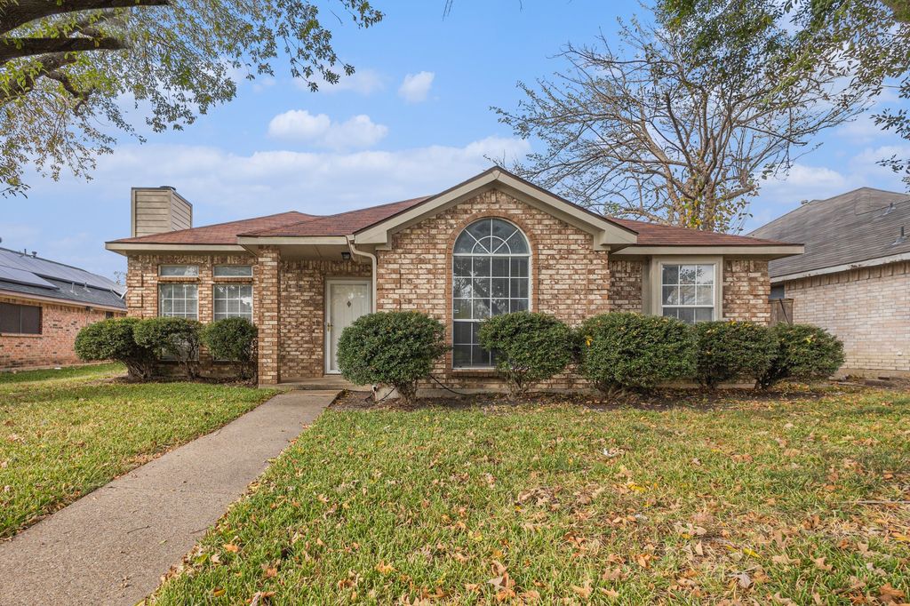 1105 Irene Drive, Mesquite, TX 75149