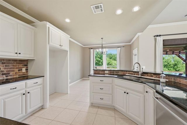 21368 Backhorn Road, Edmond, OK 73012