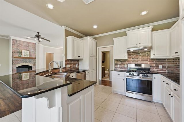 21368 Backhorn Road, Edmond, OK 73012