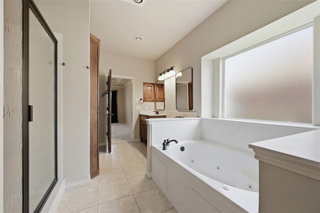 21368 Backhorn Road, Edmond, OK 73012