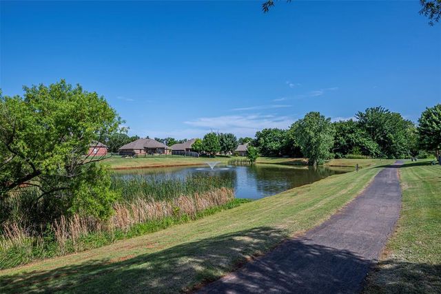 21368 Backhorn Road, Edmond, OK 73012