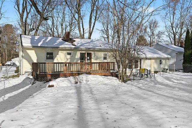 3709 Alamo Avenue, Kalamazoo, MI 49006