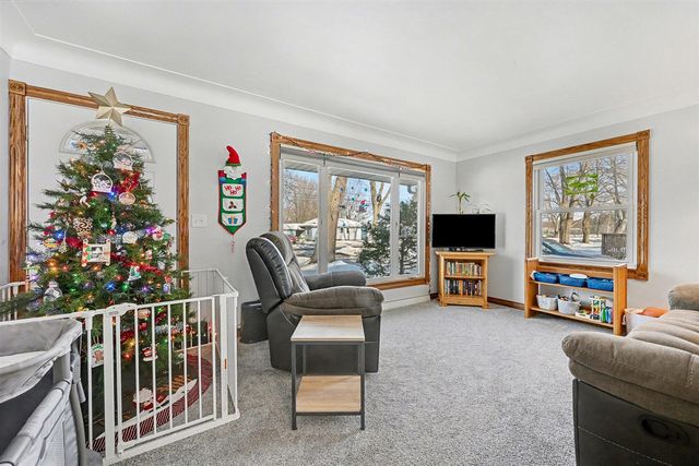 3709 Alamo Avenue, Kalamazoo, MI 49006