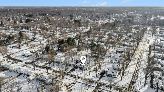 3709 Alamo Avenue, Kalamazoo, MI 49006