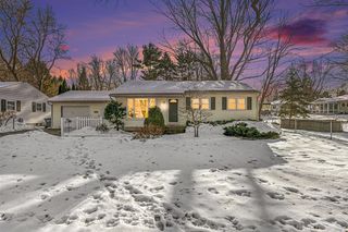 3709 Alamo Avenue, Kalamazoo, MI 49006