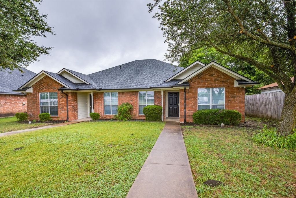 914-916 S Interurban Street, Anna, TX 75409