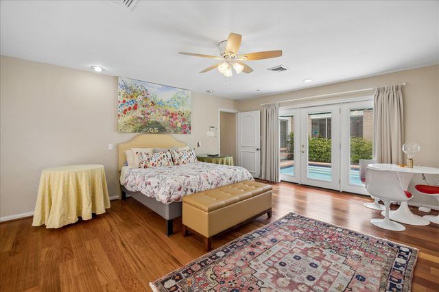 246 Gessner Road, Houston, TX 77024