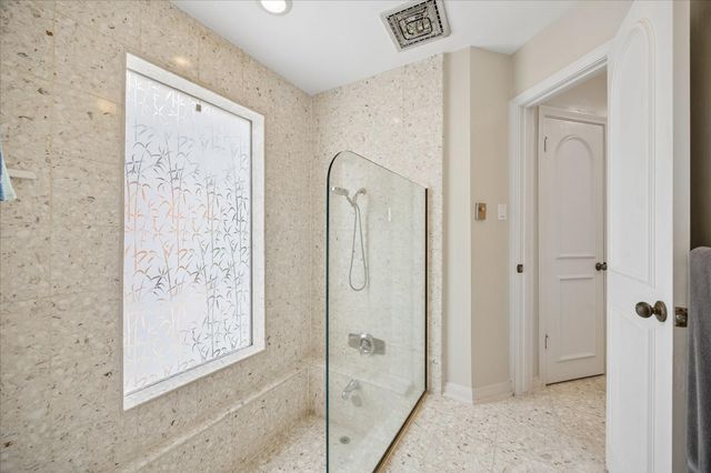 246 Gessner Road, Houston, TX 77024