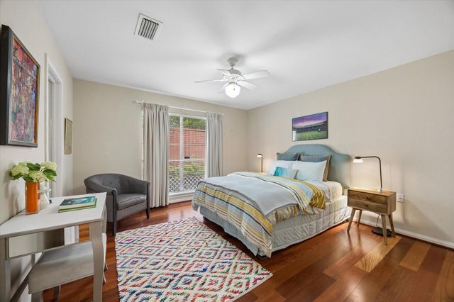 246 Gessner Road, Houston, TX 77024