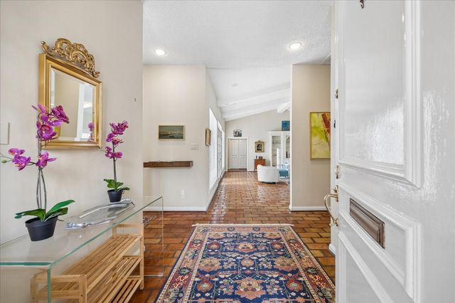 246 Gessner Road, Houston, TX 77024