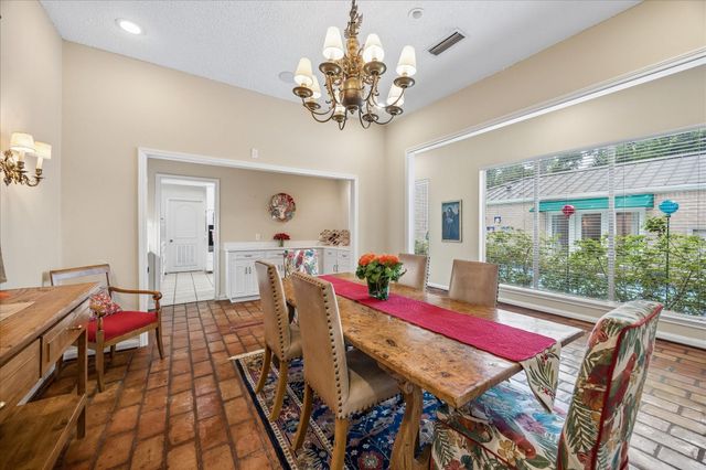 246 Gessner Road, Houston, TX 77024
