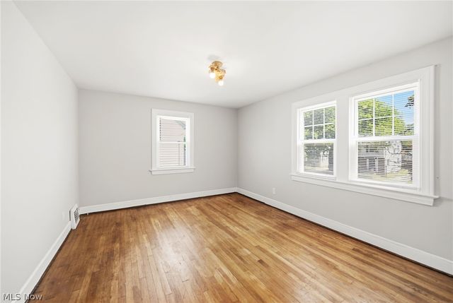 396 E 214th Street, Euclid, OH 44123