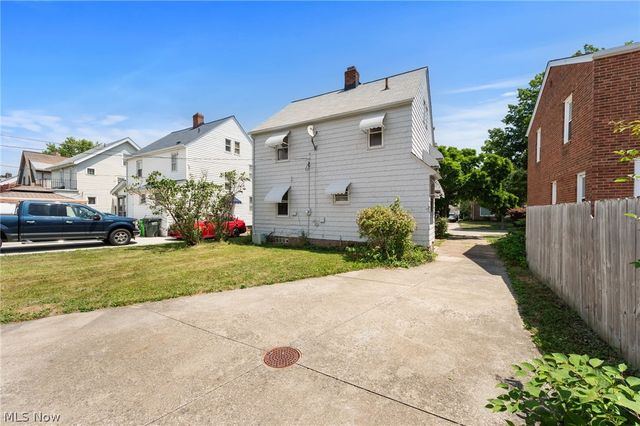 396 E 214th Street, Euclid, OH 44123