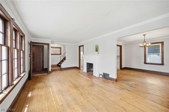 396 E 214th Street, Euclid, OH 44123