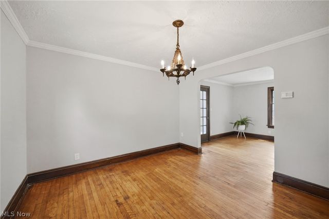396 E 214th Street, Euclid, OH 44123