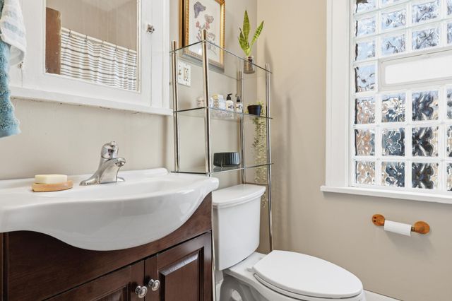 2601 Penn Avenue N, Minneapolis, MN 55411