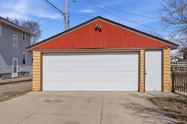 2601 Penn Avenue N, Minneapolis, MN 55411