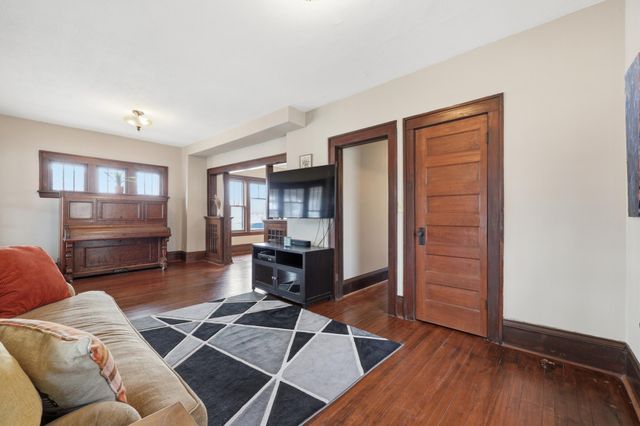 2601 Penn Avenue N, Minneapolis, MN 55411