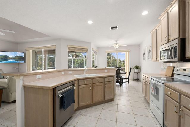 5291 SE Lost Lake Way, Hobe Sound, FL 33455