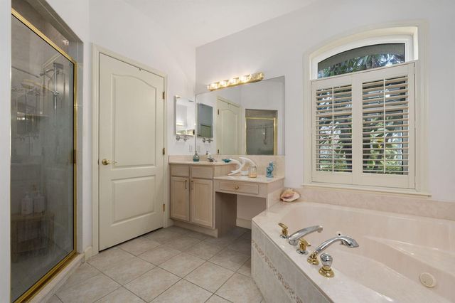 5291 SE Lost Lake Way, Hobe Sound, FL 33455