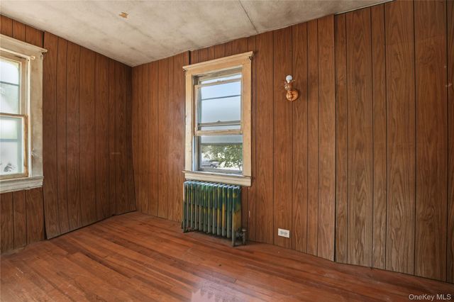 2 Willett Avenue, Sayville, NY 11782