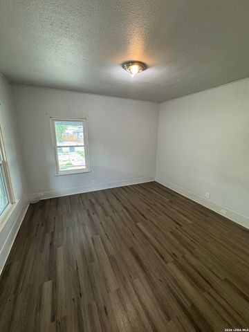 411 Cincinnati, San Antonio, TX 78201