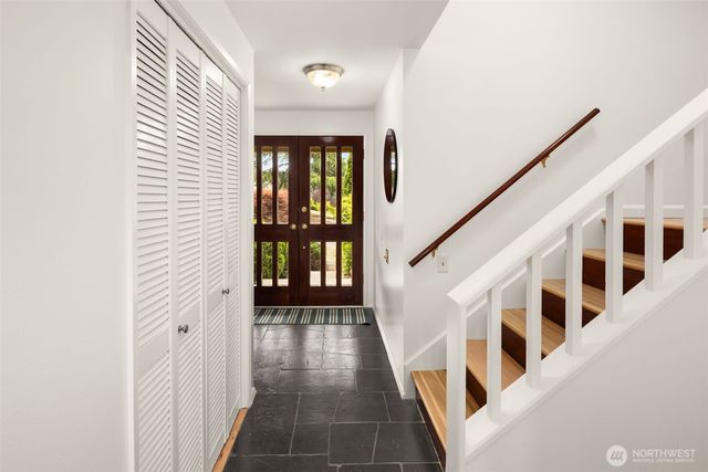 13730 SE 20th Street, Bellevue, WA 98005