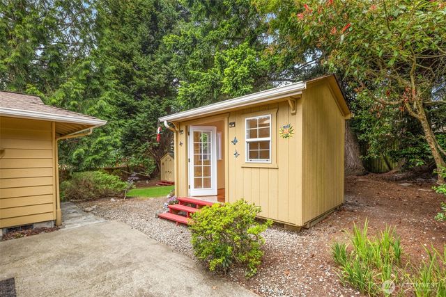 13730 SE 20th Street, Bellevue, WA 98005