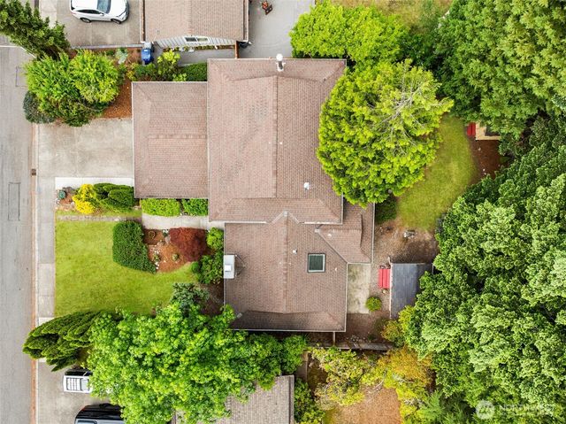 13730 SE 20th Street, Bellevue, WA 98005