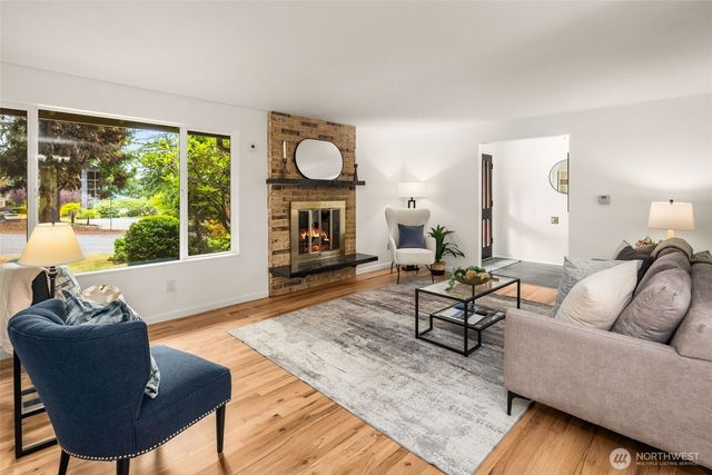 13730 SE 20th Street, Bellevue, WA 98005