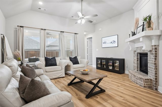 4737 Pin Oak Court, Aubrey, TX 76227