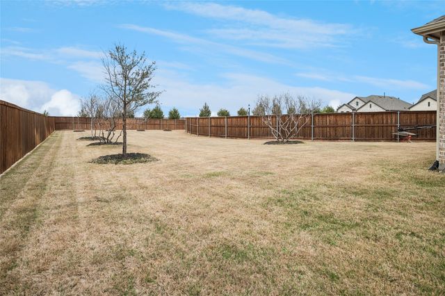 4737 Pin Oak Court, Aubrey, TX 76227