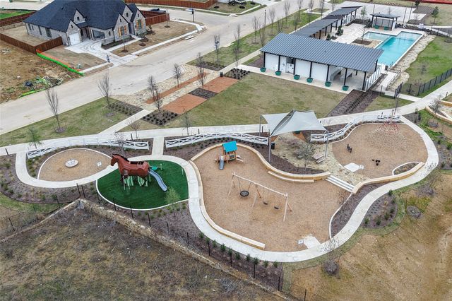 4737 Pin Oak Court, Aubrey, TX 76227