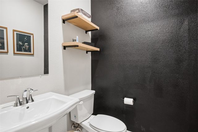 4737 Pin Oak Court, Aubrey, TX 76227