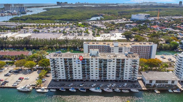 3703 NE 166th St 904, North Miami Beach, FL 33160