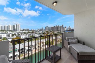 3703 NE 166th St 904, North Miami Beach, FL 33160