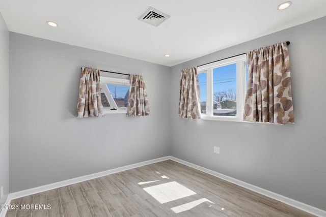 18 Lake Huron Drive, Little Egg Harbor, NJ 08087